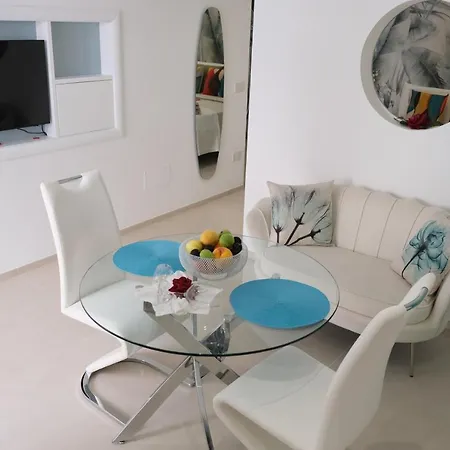 Apartment Infinity