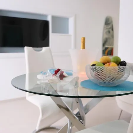 Apartment Infinity